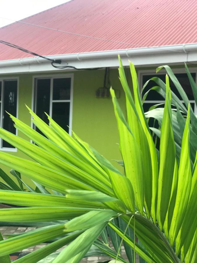 Bed and Breakfast L&J Modern Backpackers Kinondoni Dar es Salaam Esterno foto